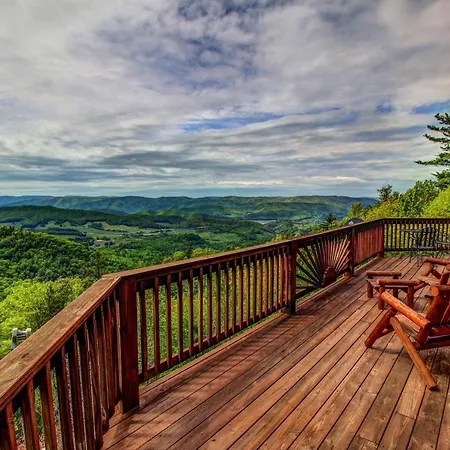 Cloud 9 Villa
